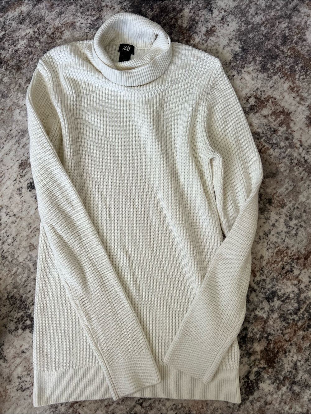 H&M Cream Ribbed Turtleneck Sweater